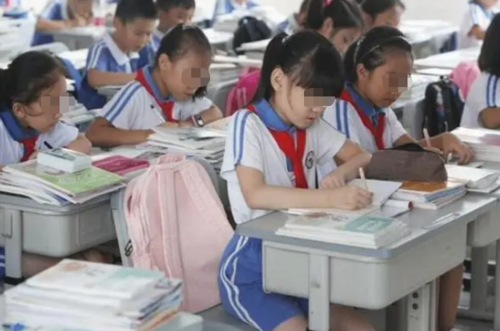 还没毕业高校“发黄”，三所高校或终止办学，在今年的考试的考生不要再报1.png